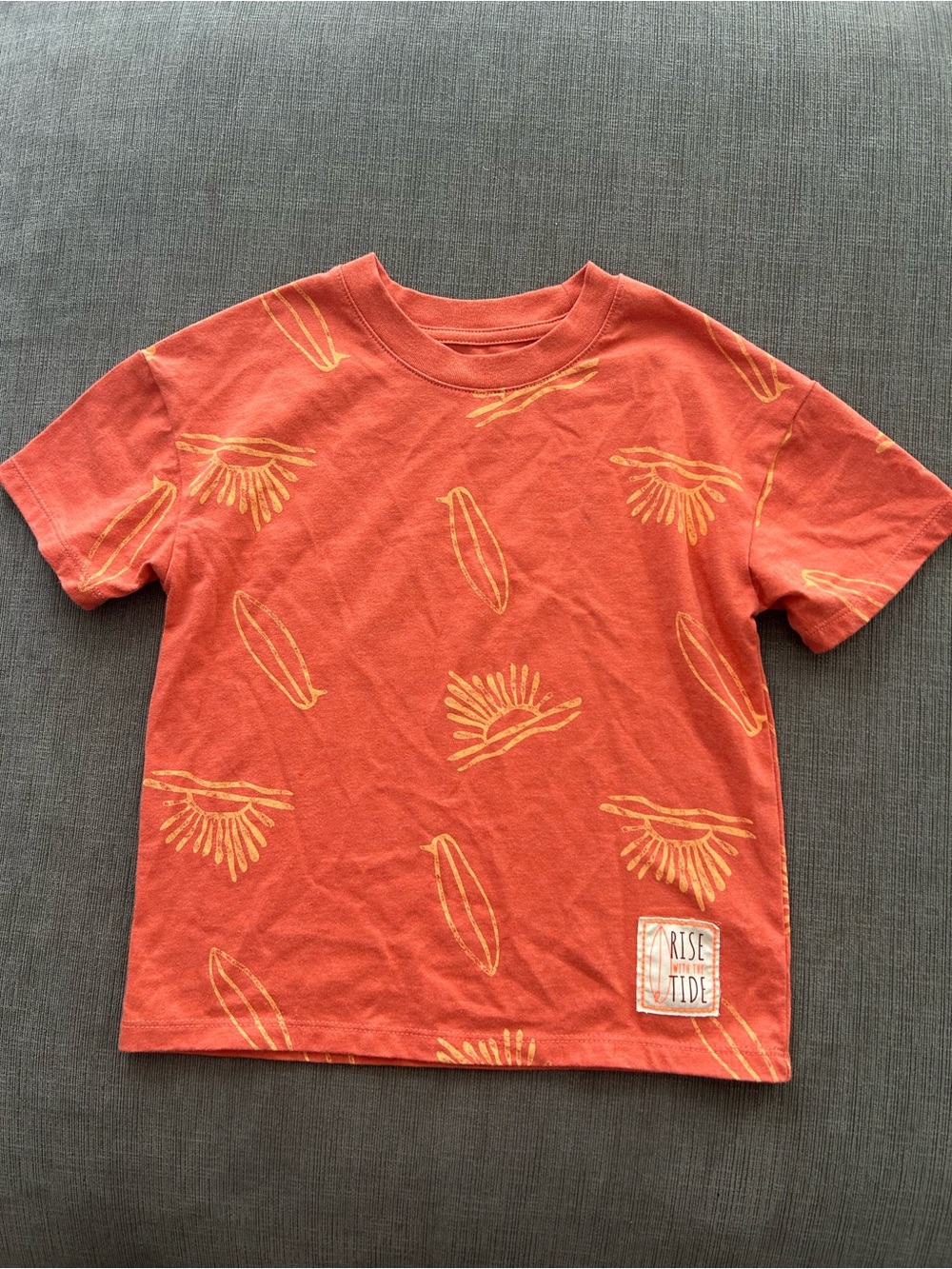 5/$20 Cat & Jack Surf Dude T-Shirt 5T